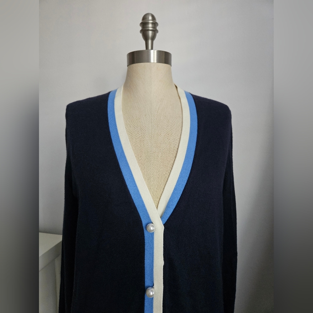 TALBOTS Super Soft Contrast Trim Navy Blue Cardigan | SZ M - Picture 5 of 12